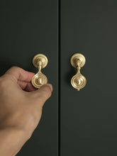 Load image into Gallery viewer, Light French Vintage Wave Brass Pendant Knobs, Single Hole Small Handles for Drawers and Wardrobes