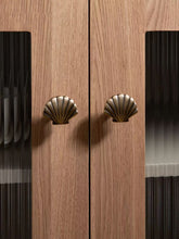 Load image into Gallery viewer, Creative Shell Brass Knobs, Vintage Bronze New Chinese Mid-Century Handles for Kids Room Wardrobes & Drawers