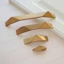 Load image into Gallery viewer, 1.25"-7.55" Modern Champaign Gold Pulls, Knobs & Handles | Kitchen, Cabinet, Dresser, Drawer & Wardrobe Hardware
