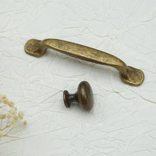 Load image into Gallery viewer, 3.75"-5" Antique Bronze & Silver Pulls, Knobs & Handles | Kitchen, Cabinet, Drawer, Dresser & Door Hardware