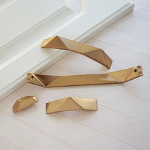 Load image into Gallery viewer, 1.25"-7.55" Modern Champaign Gold Pulls, Knobs & Handles | Kitchen, Cabinet, Dresser, Drawer & Wardrobe Hardware