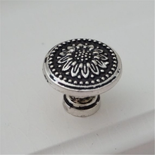 Load image into Gallery viewer, 1" (25mm) Small Shabby Chic Knobs & Pulls | Antique Silver, Black, Bronze, Cream, White, Gold Dresser & Drawer Pulls, Cabinet Knobs