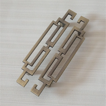 Load image into Gallery viewer, 2.5", 3.75", 5" Vintage Gold & Bronze Door Handles | Dresser Pulls, Kitchen Cabinet & Drawer Knobs, Furniture Hardware
