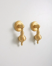 Load image into Gallery viewer, French Light Luxury Brass Knob - Gold Minimalist Handle for Shoe Cabinets, Wardrobes & Drawers
