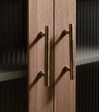 Load image into Gallery viewer, Italian Minimalist Hammered Brass Small Pulls Mid‑Century Retro Bronze Long Handles for Kitchen Wardrobe Drawer Cabinet