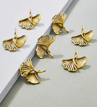 Load image into Gallery viewer, Gold Ginkgo Leaf Brass Handles, Unique Retro Leaf Knobs for Cabinet, Drawer & Wardrobe