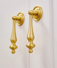 Load image into Gallery viewer, Silver French Brass Handles, Retro Luxury Hardware for Cabinet, Drawer & Wardrobe