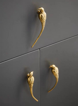 Load image into Gallery viewer, High-End Magpie Brass Drawer Knobs, Minimalist Luxury Bird Shape Handles for Wardrobe and Furniture
