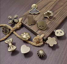 Load image into Gallery viewer, French Retro Brass Handles, New Chinese Mid-Century Creative Pull Knobs for Children’s Wardrobes and Kitchen Cabinets