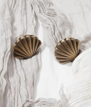 Load image into Gallery viewer, Creative Shell Brass Cabinet Pulls, New Chinese Mid-Century Retro Kids Wardrobe Drawer Handles