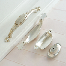 Load image into Gallery viewer, 2.5"-5" Chic Antique Silver Knobs, Pulls & Handles | Drawer, Dresser, Kitchen Cabinet & Closet Hardware
