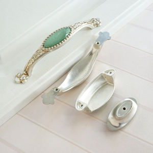 2.5"-5" Antique Silver & Turquoise Green Knobs, Pulls & Handles | Drawer, Kitchen Cabinet & Closet Hardware