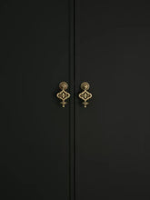 Load image into Gallery viewer, Brass Medieval Maximalist Vintage Cabinet Pulls, Antique Bronze Mid‑Century Furniture Drawer Pendant Handles

