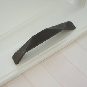 1.25"-7.55" Modern Brushed Black Pulls, Knobs & Handles | Kitchen, Cabinet, Dresser, Drawer & Wardrobe Hardware