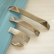Load image into Gallery viewer, 1.25&quot;-7.55&quot; Brushed Bronze Pulls, Knobs &amp; Handles | Kitchen, Cabinet, Dresser, Drawer &amp; Wardrobe Hardware
