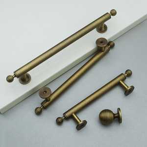 Antique Bronze Cabinet Pulls & Knobs | Retro Drawer Pulls, Wardrobe & Dresser Knobs, Kitchen Handles & Door Pulls