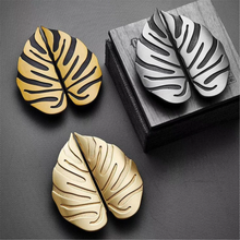 Load image into Gallery viewer, 2.5&quot; (2 1/2&quot;, 64mm) Brass Kitchen Pulls | Concise Style Cabinet &amp; Wardrobe Pulls, Drawer Knobs, Furniture Hardware
