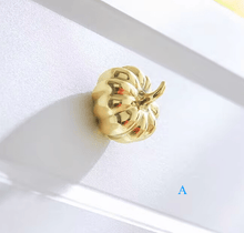 Load image into Gallery viewer, Gold Pumpkin Brass Knobs, Cute Luxury Handles for Cabinet, Drawer and Bedside Table
