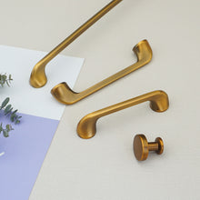 Load image into Gallery viewer, 3.78&quot;, 5&quot;, 7.55&quot;, 10&quot; (96mm) Antique Brass Drawer Handles | Cabinet Knobs, Kitchen Pulls &amp; Dresser Knobs | Furniture &amp; Cabinet Hardware
