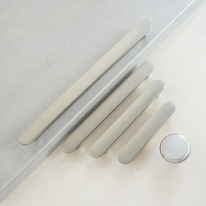 2.5", 3.75", 5" & 7.55" Brushed Brass, Black & Nickel Drawer Pulls | Kitchen Cabinet Knobs & Closet Wardrobe Handles | Kitchen Hardware
