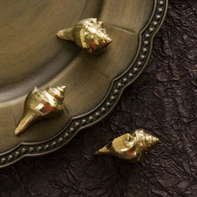 Load image into Gallery viewer, Light Luxury Retro Pastoral Cabinet Knobs | Small Drawer Pulls for Wardrobe &amp; Shoe Cabinet
