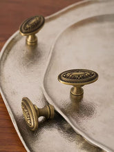 Load image into Gallery viewer, French Vintage Cabinet Knob, High‑End Antique Bronze Single‑Hole Furniture Pull for Wardrobe Cupboard Drawer

