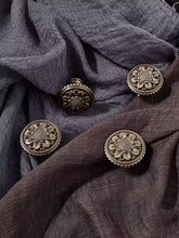 Load image into Gallery viewer, Sunflower Shape Antique Bronze Brass Knobs, Mid-Century French Single Hole Minimalist Handles for Drawers and Cabinets
