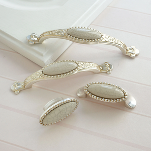 2.5"-5" Chic Antique Silver Knobs, Pulls & Handles | Drawer, Dresser, Kitchen Cabinet & Closet Hardware