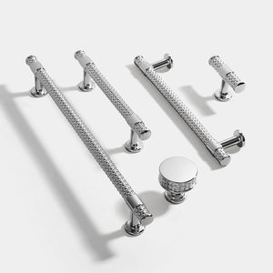 Creative Nickel, Chrome & Gold Knobs & Pulls | Black Cabinet Handles, Wardrobe, Kitchen & Drawer Hardware