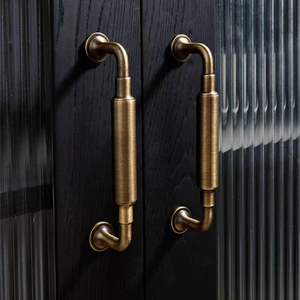 Aged Brass & Antique Bronze Knobs, Pulls & Handles (Vintage Look) | Cabinet, Kitchen, Drawer & Dresser Hardware