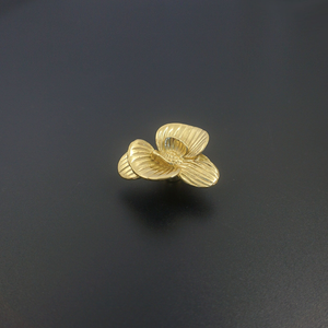 Gold Brass Exquisite Flower Drawer Knobs & Pulls | Cabinet, Dresser & Kitchen Cupboard Handles, Furniture Hardware