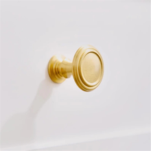 Load image into Gallery viewer, 3.78&quot;-5&quot; Unique Solid Brass Gold Knobs, Pulls &amp; Handles | Cabinet, Kitchen, Drawer &amp; Door Hardware
