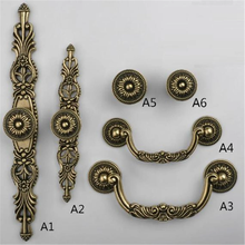 Load image into Gallery viewer, Vintage Rustic Antique Bronze Knobs, Pulls &amp; Handles with Back Plate | Dresser, Drawer, Kitchen Cabinet &amp; Furniture Hardware Decor
