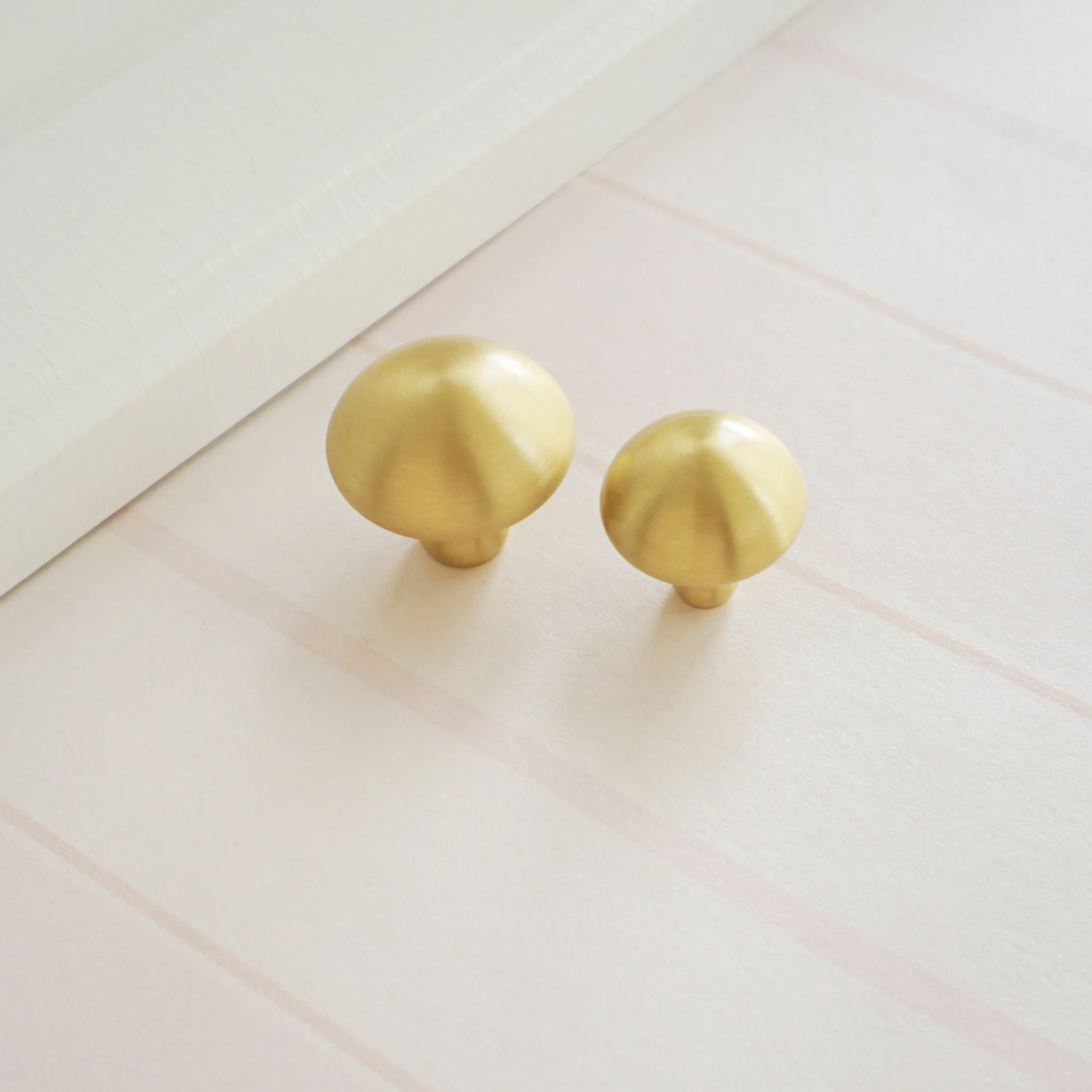 Exquisite Mushroom Design Knobs, Pulls & Handles | Drawer, Dresser & Kitchen Cabinet Hardware Decor