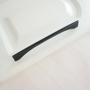 3.78"-12.6" Black & Silver Knobs, Pulls & Handles | Cabinet, Wardrobe, Dresser, Drawer & Cupboard Hardware