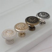 Load image into Gallery viewer, 1&quot; (25mm) Small Shabby Chic Knobs &amp; Pulls | Antique Silver, Black, Bronze, Cream, White, Gold Dresser &amp; Drawer Pulls, Cabinet Knobs
