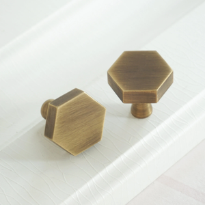 Brushed Brass & Antique Bronze Knobs, Pulls & Handles | Drawer, Kitchen Cabinet, Dresser & Door Hardware