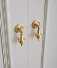 Load image into Gallery viewer, French Light Luxury Brass Knob - Gold Minimalist Handle for Shoe Cabinets, Wardrobes &amp; Drawers
