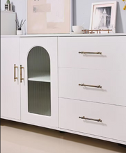Load image into Gallery viewer, Nordic Vintage Brass Cabinet Pulls | French Retro Antique Furniture Wardrobe Handles
