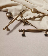 Load image into Gallery viewer, Mid-Century Retro Brass Drawer Pulls, French Luxury Premium Cabinet Handles for Kitchen Wardrobe Shoe Cabinet
