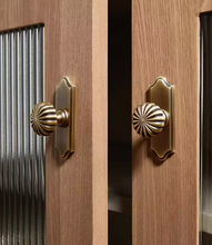 Load image into Gallery viewer, Mid‑Century Modern Luxury Brass Drawer Pulls French Retro High‑End Handles for Kids Room Kitchen Wardrobe Cabinet
