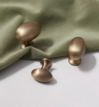 Load image into Gallery viewer, Vintage Bronze Pigeon Egg Cute High‑End Brass Handles Mid‑Century Small Pulls for Kids Room Drawer Wardrobe Cabinet
