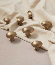 Load image into Gallery viewer, Vintage Bronze Pigeon Egg Cute High‑End Brass Handles Mid‑Century Small Pulls for Kids Room Drawer Wardrobe Cabinet
