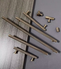Load image into Gallery viewer, Mid‑Century Modern Long Brass Cabinet Pulls, New Chinese Retro French Handles for Bookcase Drawer Wardrobe, Modern Minimalist
