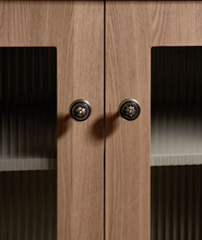 Load image into Gallery viewer, American Antique Bronze Small Brass Pulls, French Retro Mid‑Century European Handles for Cabinet Wardrobe
