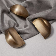 Load image into Gallery viewer, Mid-century Brass Cabinet Pulls, French Retro Premium Bronze Handles for Kitchen Wardrobe Drawer
