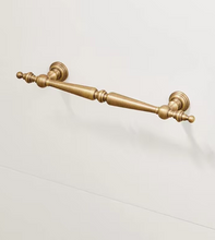 Load image into Gallery viewer, Solid Brass French Cream Style Retro Single Hole Drawer Knobs, Luxury Modern Vintage Handles for Cabinets &amp; Wardrobes
