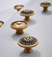 Load image into Gallery viewer, Vintage Single Hole Antique Bronze Round Knobs, Modern Minimalist Luxury Solid Brass Handles for Cabinets, Drawers and Wardrobes

