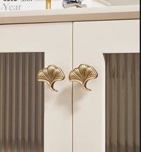 Load image into Gallery viewer, Ginkgo Leaf Antique Bronze Brass Knobs, Creative Vintage Drawer Pulls for Kids Room, Unique Cabinet &amp; Wardrobe Handles
