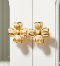 Load image into Gallery viewer, Modern Four-Leaf Clover Brass Handles, Creative Knobs for Kids Cabinet, Drawer &amp; Wardrobe
